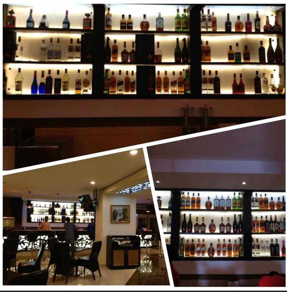 ג'ובה Airport Plaza Hotel מראה חיצוני תמונה